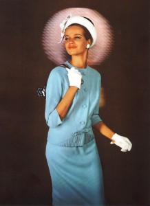La famosa mannequin Veruska indossa il modello Nieppe (primavera estate 1964)