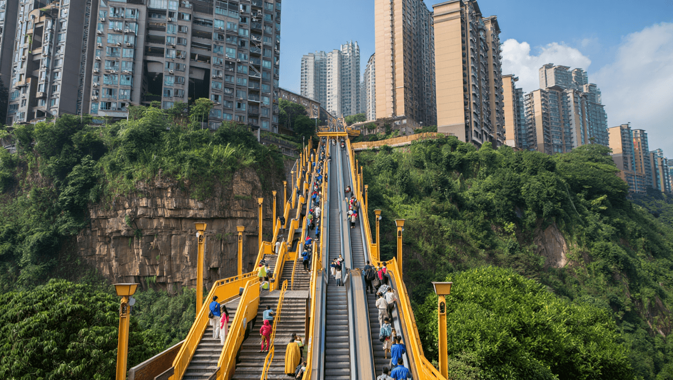 Con più lunga scala mobile urbana la megalopoli di Chongqing si aggiudica un altro record