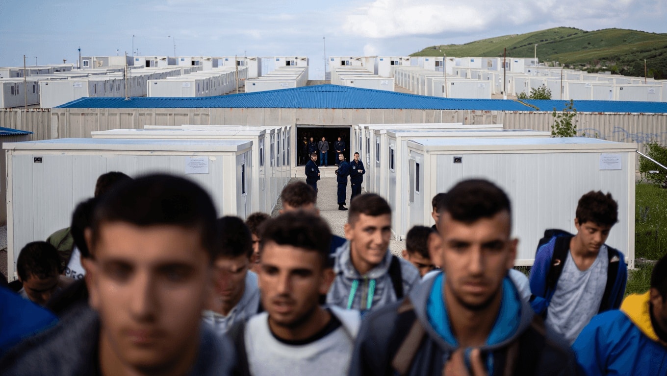 1 giorno faI centri per migranti in Albania, fino a qui e d’ora in poiIn questi quasi due anni sono stati quasi inutili, ma con le nuove norme europee le cose potrebbero cambiare