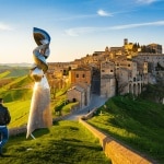 Hypermaremma, un tour di arte metafisica a Capalbio