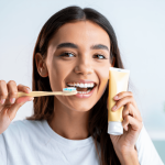 Tendenze oral care: ritorna il sorriso naturale