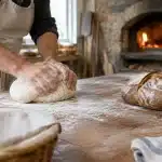 Pane comunitario, bresaola autentica e lago dolomitico segreto: autunno sulle Alpi